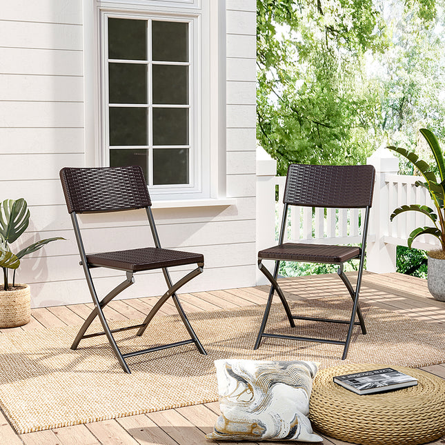 Brown Set of 2 Outdoor Plastic Folding Chairs