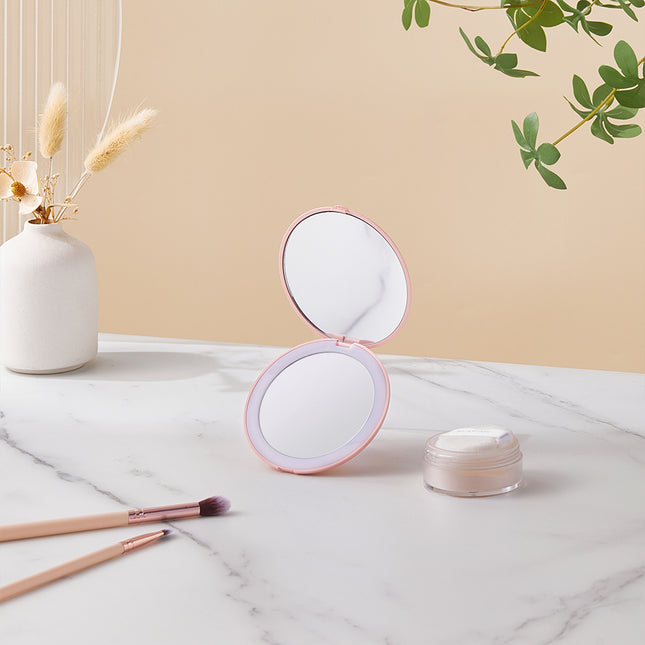 Double-Sided LED Makeup Mirror with Light 1 x 9cm Travel Size
