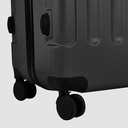 Black 28 inch Lightweight Hardside Travel Suitcase with Wheels