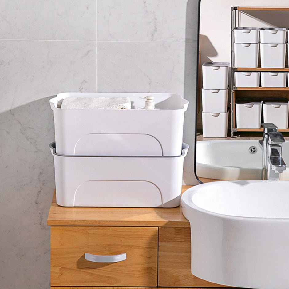 Set of 4 Plastic Storage Boxes with Lids in White – Bathroom Deco